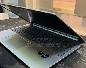 New Laptop HP Pavilion 15 16GB Intel Core i7 SSD 1T