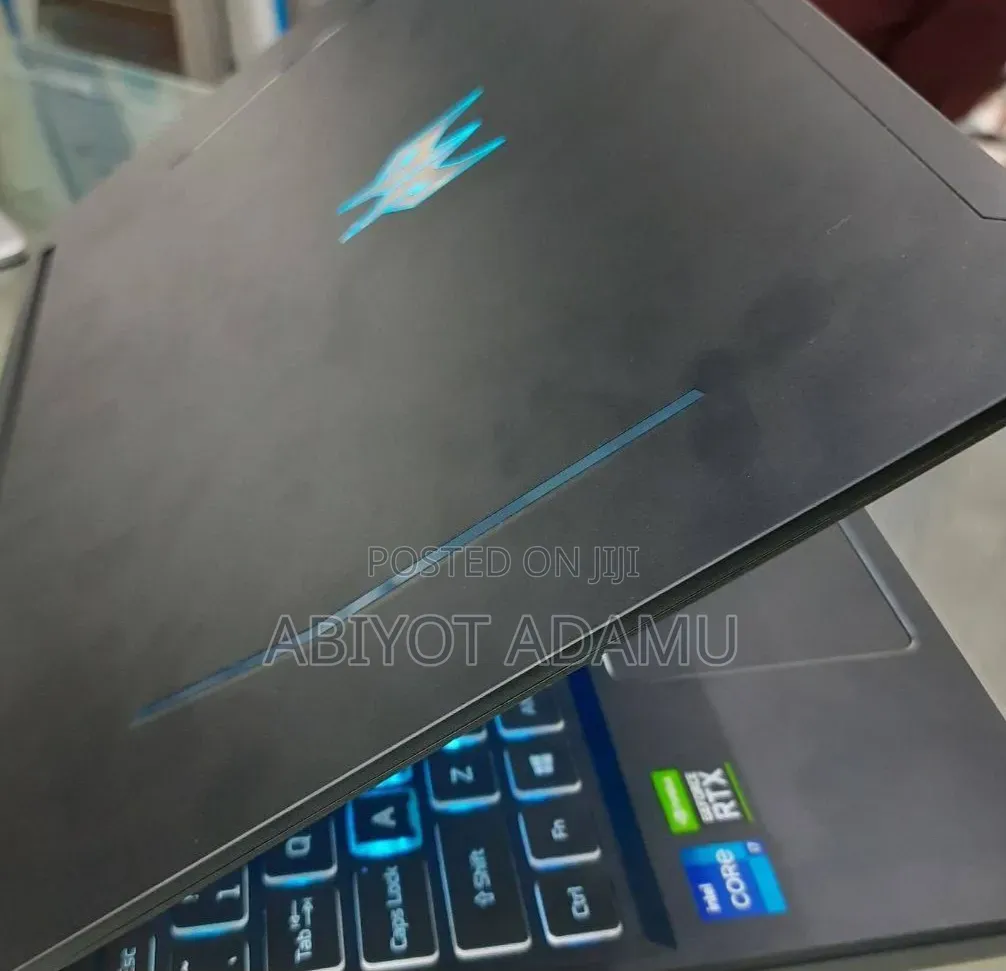 New Laptop Acer Predator Helios 300 16GB Intel Core i7 SSD 512GB