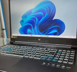 New Laptop Acer Predator Helios 300 16GB Intel Core i7 SSD 512GB