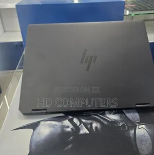 New HP OmniBook Ultra Flip 14" 16GB Intel Core Ultra 7 SSHD (Hybrid) 1T