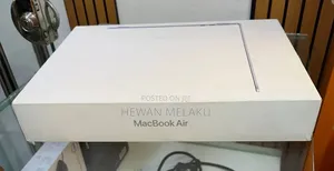 New Laptop Apple MacBook Air 2025 M4 13-inch 16GB Apple M4 SSD 256GB