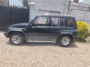 Suzuki Vitara 1993 Matt Black