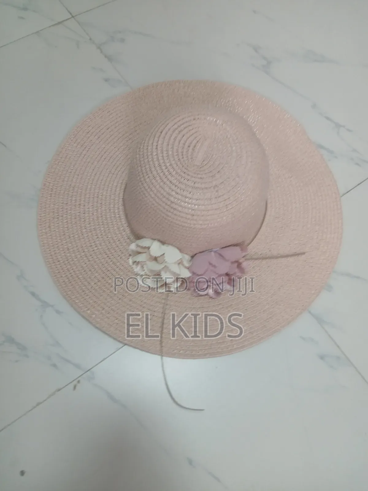ዘናጭ የሴቶች ባርኔጣ / Womens Hat