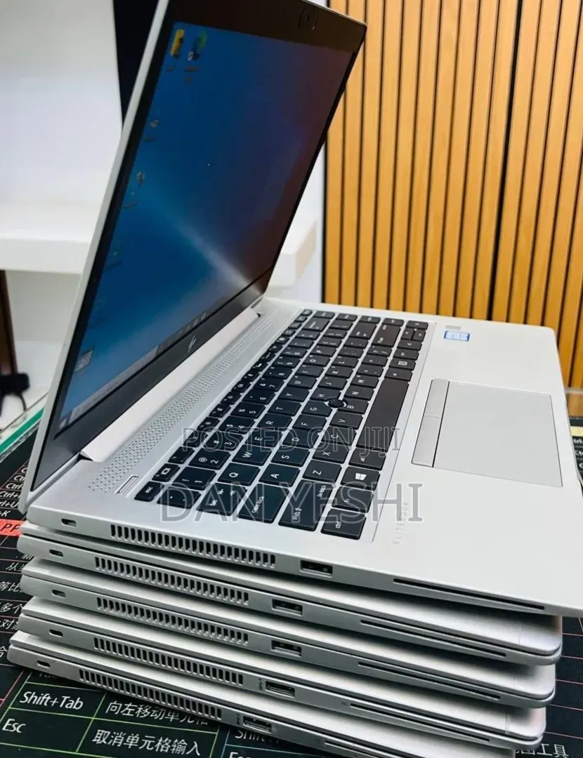New Laptop HP EliteBook 840 G5 16GB Intel Core i5 SSD 512GB