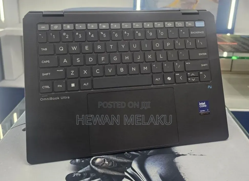 New Laptop HP OmniBook Ultra Flip 14" 16GB Intel Core Ultra 7 SSD 1T
