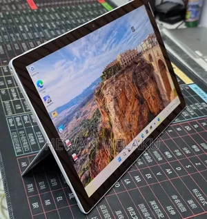 New Laptop Microsoft Surface Pro 7 16GB Intel Core i7 SSD 512GB