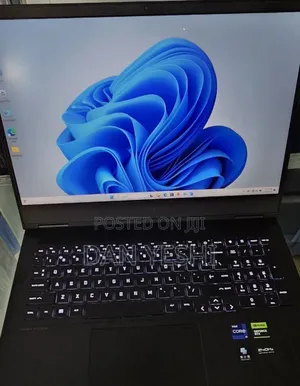 New Laptop HP Omen 16 16GB Intel Core i9 SSD 1T