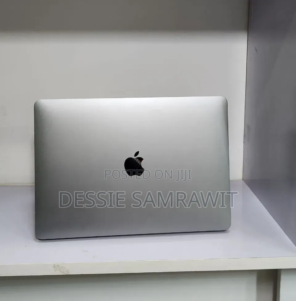 New Laptop Apple MacBook Air 2020 M1 8GB Intel Core i5 SSD 256GB