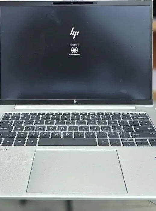 New Laptop HP EliteBook 840 G10 16GB Intel Core i5 SSD 512GB