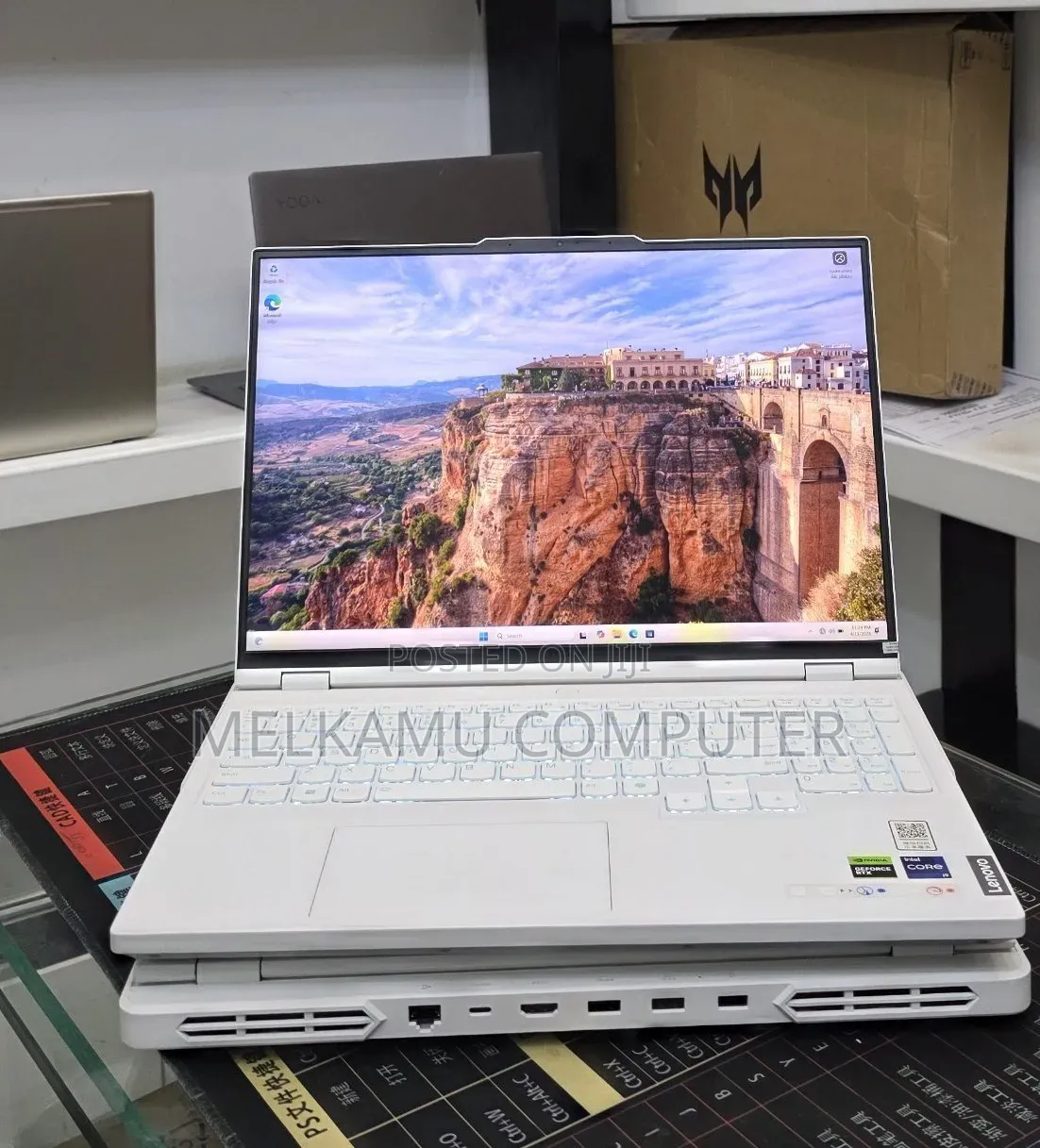 New Lenovo Legion Y7000P IRX9 Gaming Laptop 16GB Intel Core i9 SSD 1T