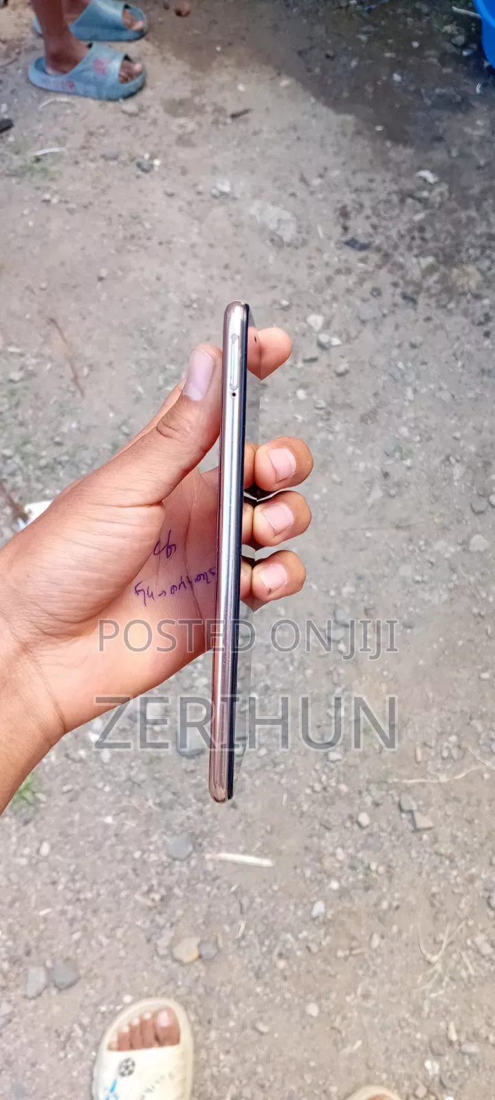 Samsung Galaxy A7 128 GB Gold