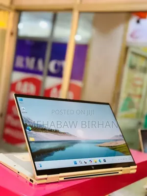 New Laptop HP EliteBook x360 1040 G7 16GB Intel Core i7 SSD 512GB