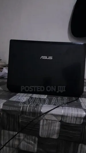 Laptop Asus ASUSPRO P2440UQ 8GB Intel Core i7 SSHD+SSD 700GB
