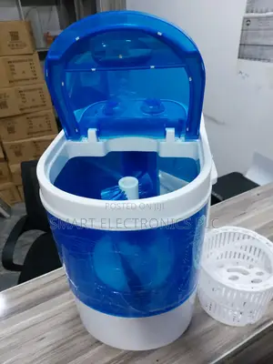 Sanford 2.5kg or 2.6kg Portable Mini Washing Machine in Blue