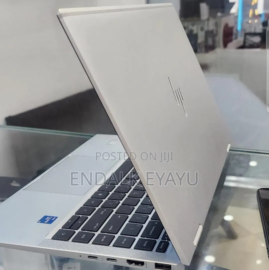 New Laptop HP EliteBook 1040 G8 16GB Intel Core i7 SSD 512GB