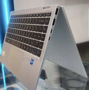 New Laptop HP EliteBook 1040 G8 16GB Intel Core i7 SSD 512GB