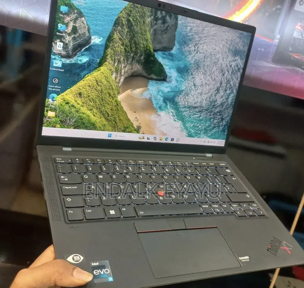New Laptop Lenovo ThinkPad X1 Carbon 16GB Intel Core i7 SSD 1T