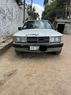 Mercedes-Benz 190 E 2.3 1986 White