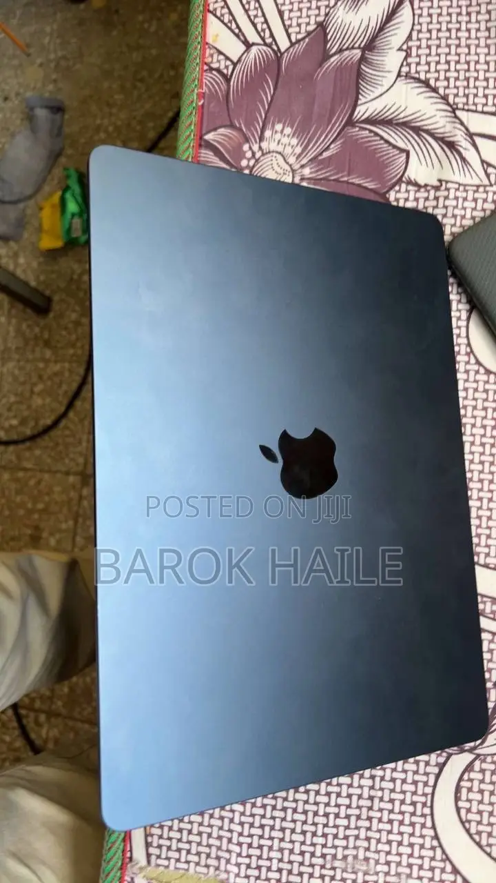 Laptop Apple MacBook 2015 8GB Intel Core i5 SSD 256GB