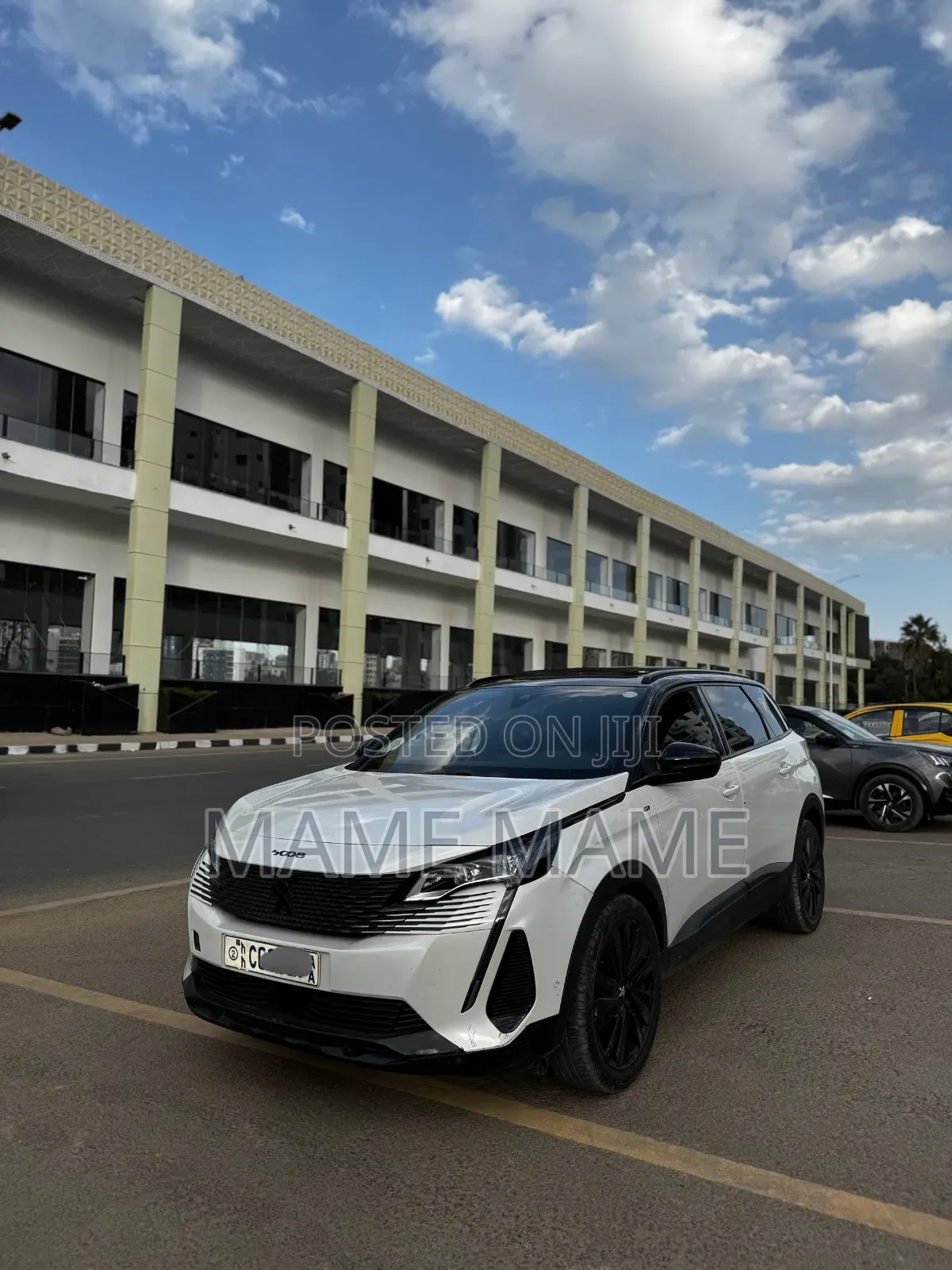 Peugeot 5008 2022 White