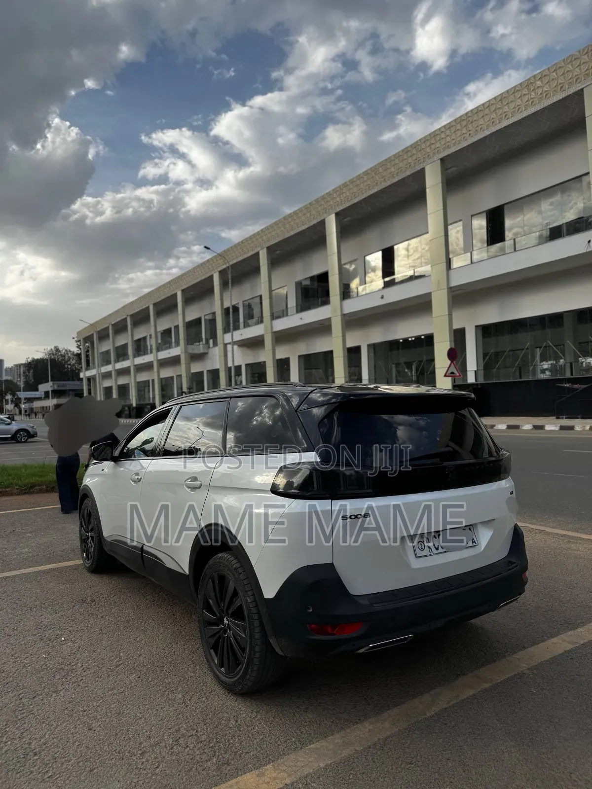 Peugeot 5008 2022 White