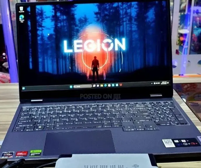 New Laptop Lenovo Legion 5 16GB AMD Ryzen 7 SSD 512GB
