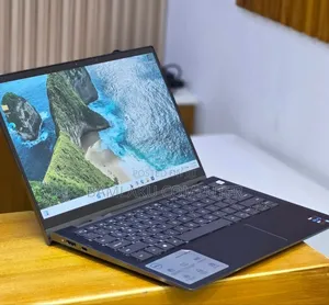 New Laptop Dell Inspiron 7306 16GB Intel Core i7 SSD 512GB