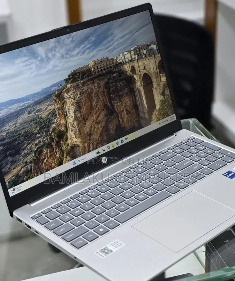 New Laptop HP Stream Notebook 16GB Intel Core i7 SSD 1T