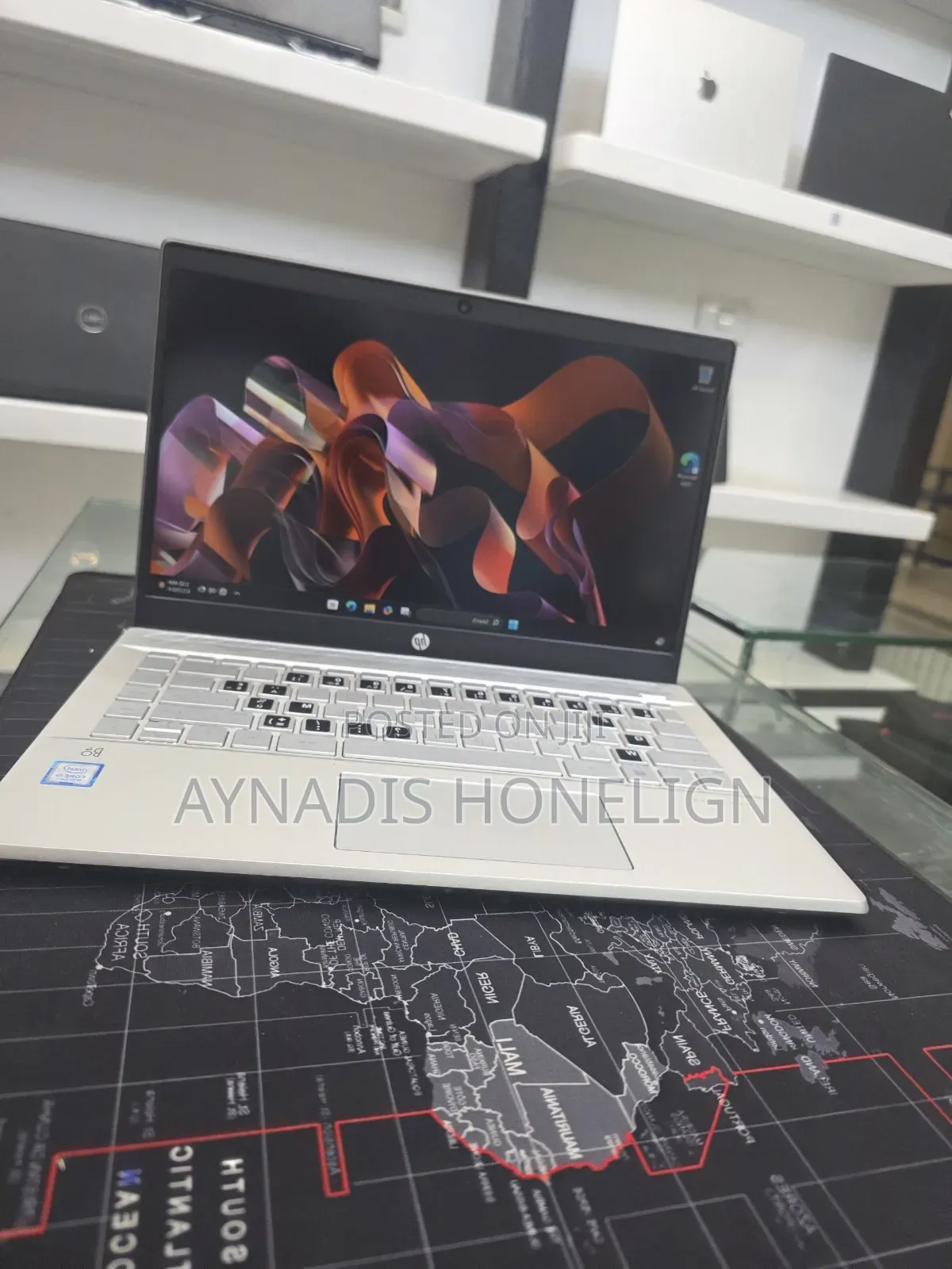 New Laptop HP Pavilion 14 8GB Intel Core i5 SSD 256GB