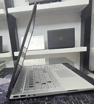 New Laptop HP Pavilion 14 8GB Intel Core i5 SSD 256GB