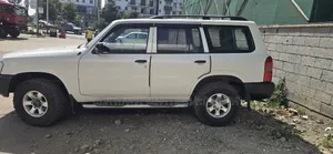 Nissan Patrol 2006 White