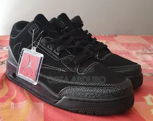 Brand New Original Air Jordan 3 Travis Scot Sneakers