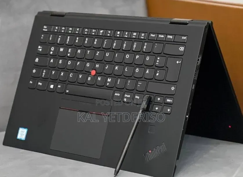 New Laptop Lenovo ThinkPad X1 Yoga 16GB Intel Core i5 SSD 256GB