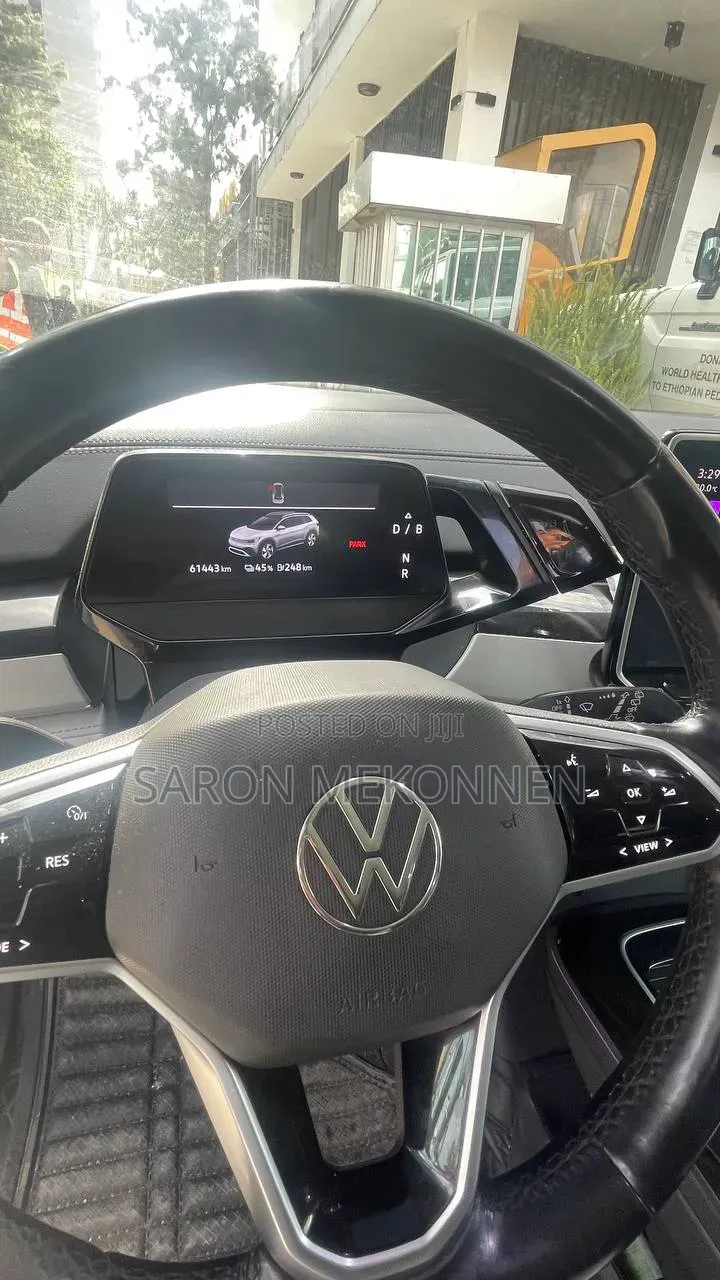 Volkswagen ID.6 2023 White