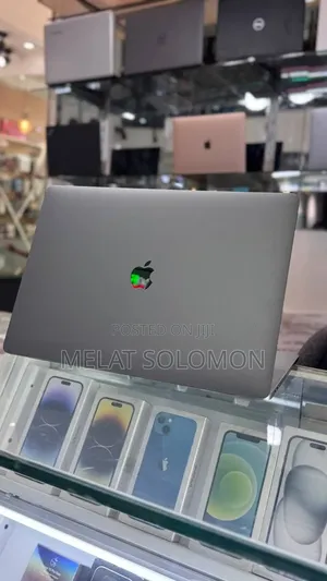 Laptop Apple MacBook Pro 2019 16GB Intel Core i7 SSD 256GB