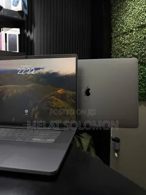 Laptop Apple MacBook Pro 2019 16GB Intel Core i7 SSD 256GB