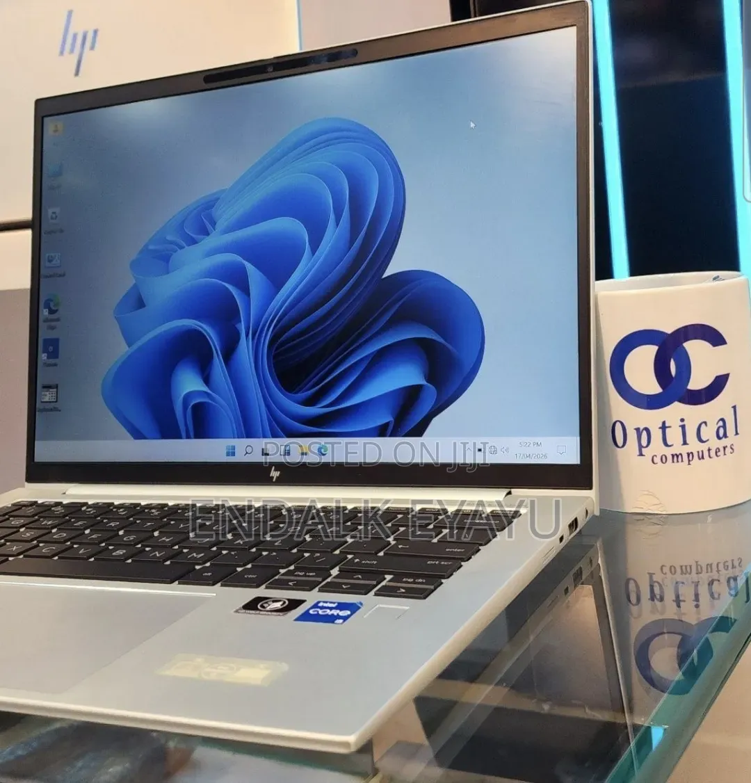 New Laptop HP EliteBook 840 G9 16GB Intel Core i5 SSD 512GB