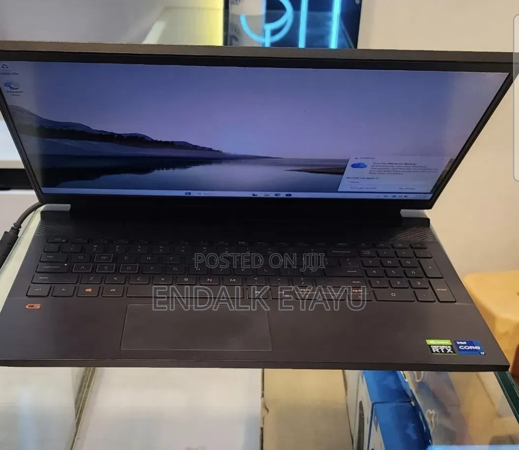 New Laptop Dell G15 5511 16GB Intel Core i7 SSD 512GB