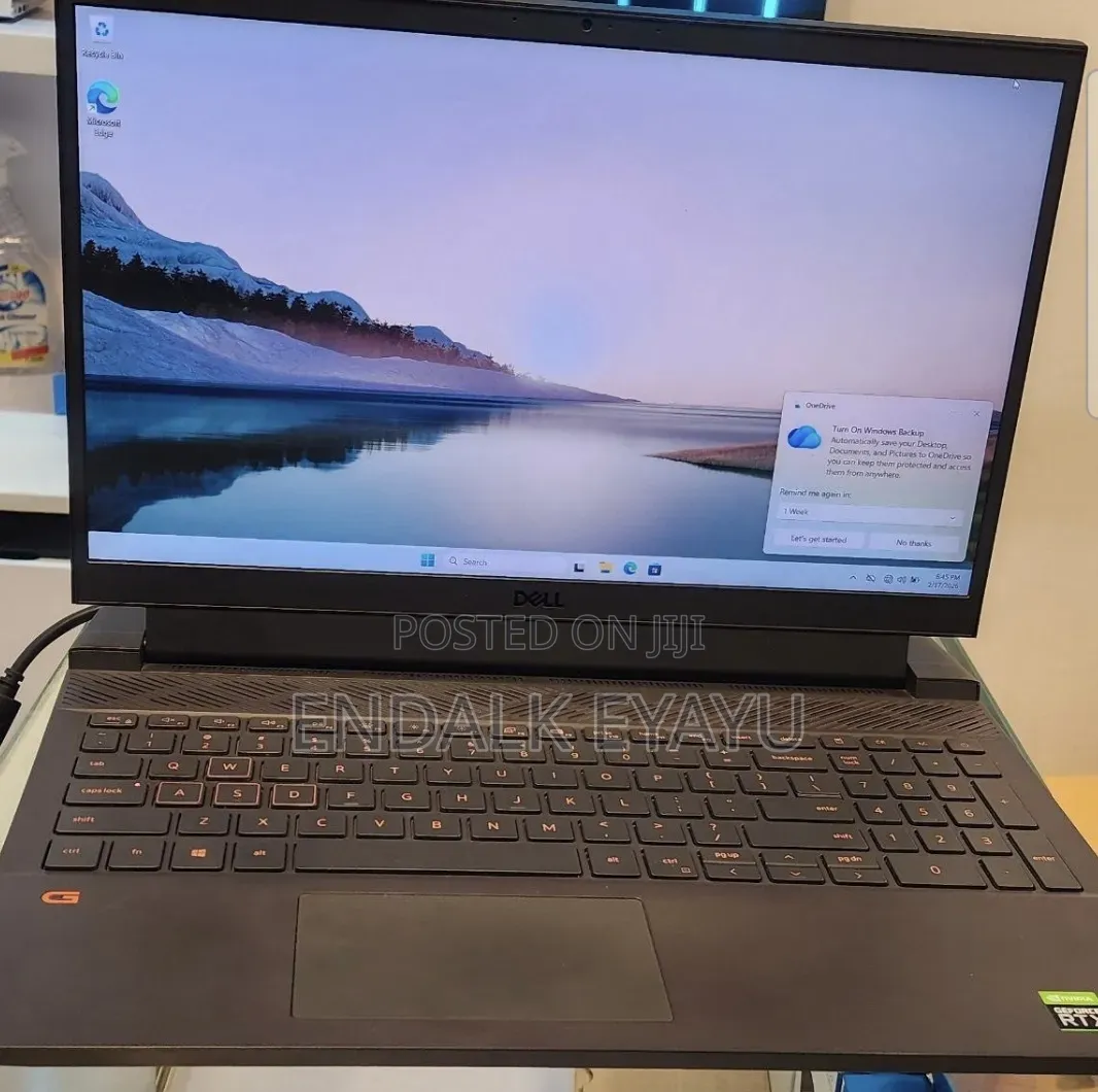 New Laptop Dell G15 5511 16GB Intel Core i7 SSD 512GB