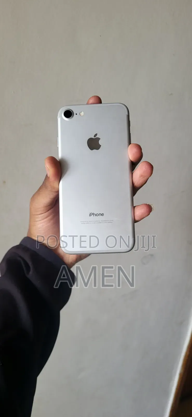 New Apple iPhone 7 32 GB Silver