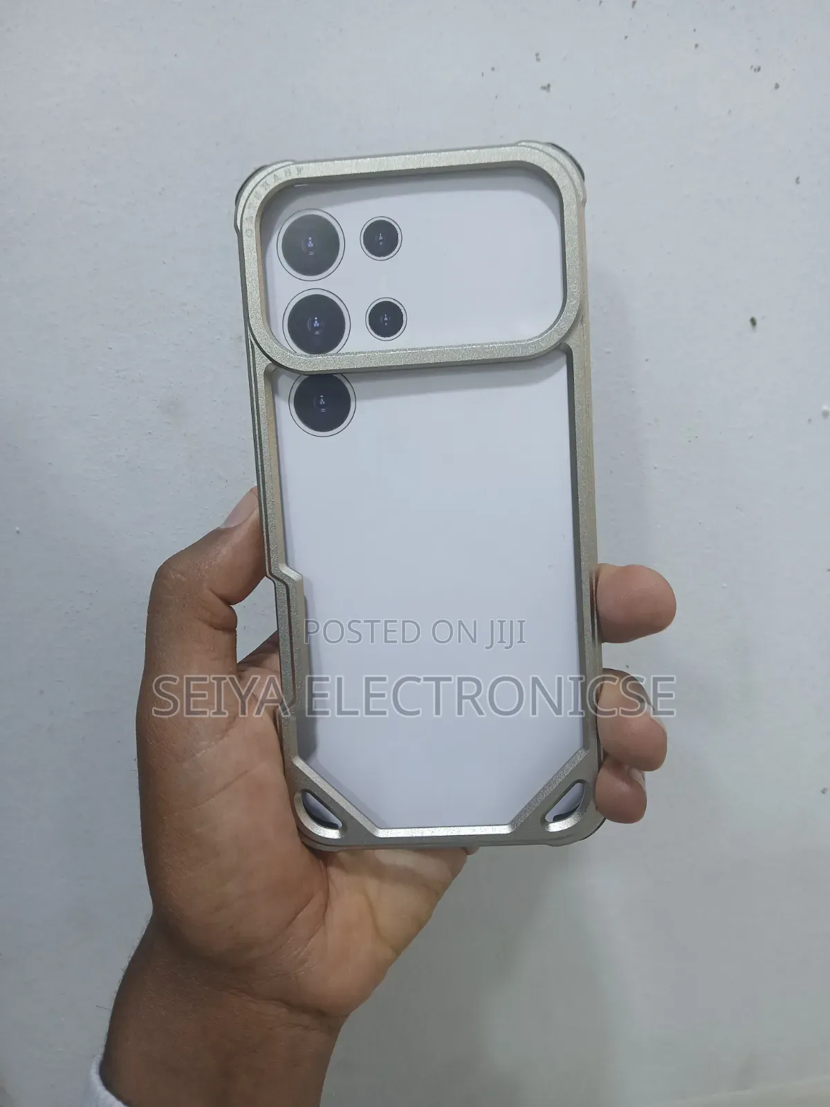Frameless Aluminum Alloy Metal Bumper Case For The iPhone 17 Pro Max
