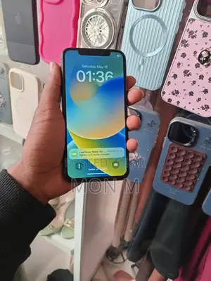 Apple iPhone X 64 GB Black