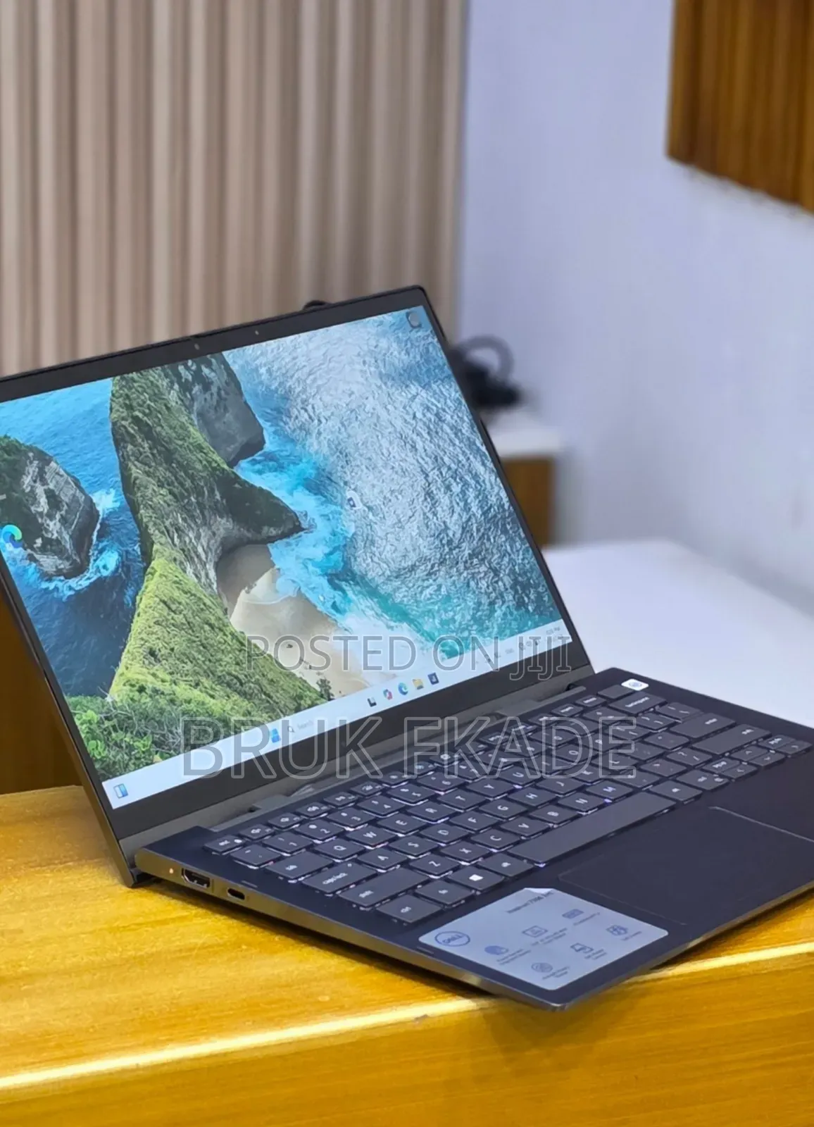 New Laptop Dell Inspiron 13z 16GB Intel Core i7 SSD 512GB