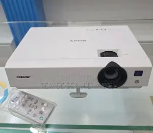 Sony Projector Model Name VPL-Dx100 With Bag Rem