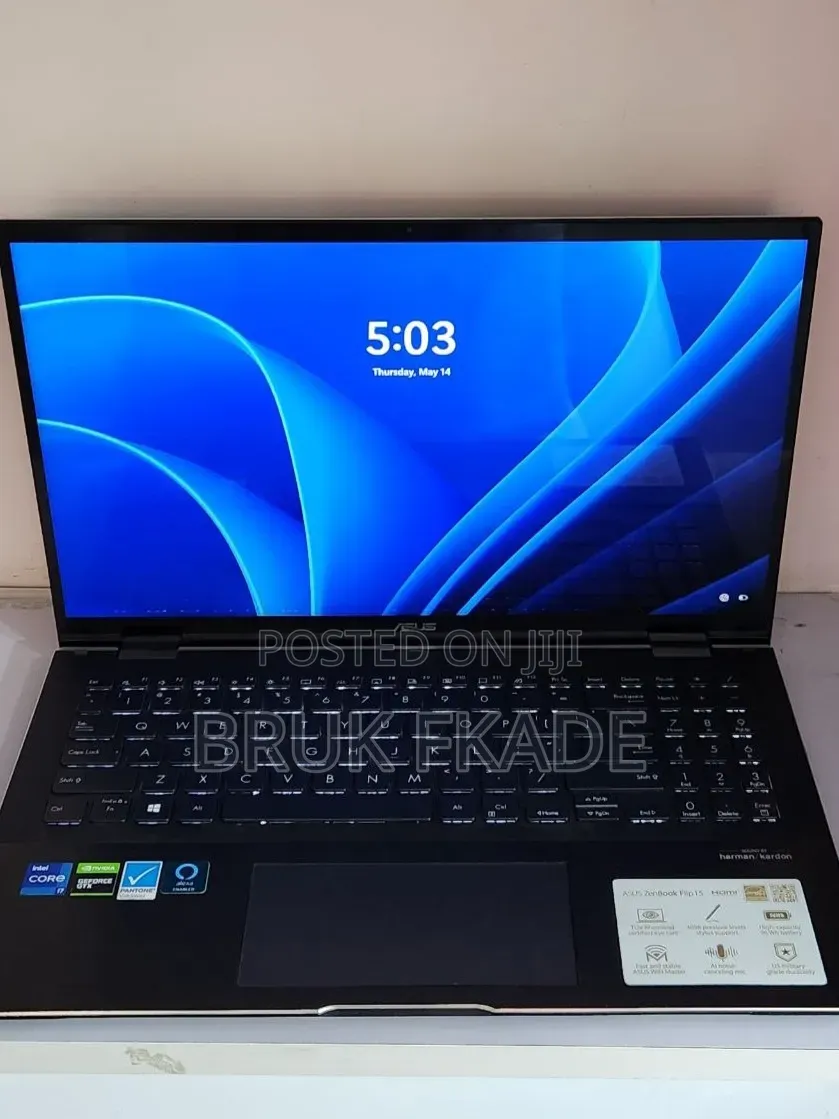 New Laptop Asus ZenBook Flip 14 UX461UN 16GB Intel Core i7 SSD 512GB