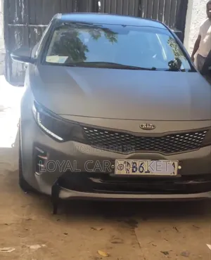 Kia K5 2015 Gray
