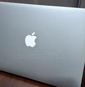 New Laptop Apple MacBook Air 2015 8GB Intel Core i5 SSD 256GB