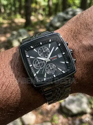 Skmei 2434 Quartz Rectangular Wristwatch With a Black Stainless Steel