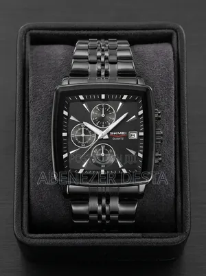 Skmei 2434 Quartz Rectangular Wristwatch With a Black Stainless Steel