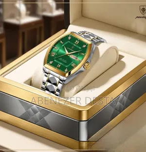Poedagar Model 958 Luxury Men's Watch With a Green Dial and Gold-Tone